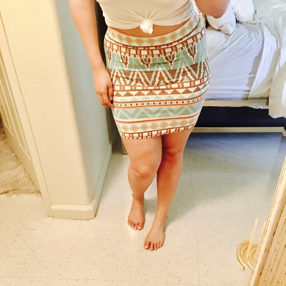 🌾BOHO PATTERN SKiRT BY FOREVER 21